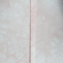 Load image into Gallery viewer, 紬 着物 アンサンブル 羽織付き セット 風景模様 袷 バチ衿 焦げ茶色ｘ灰色 正絹 カジュアル 仕立て上がり 身丈155cm