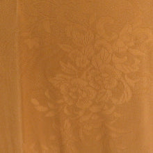 Load image into Gallery viewer, 襦袢 辛子色 正絹 地紋入り 花紋様 半衿付き 長襦袢 仕立て上がり 女性着物用 身丈158cm