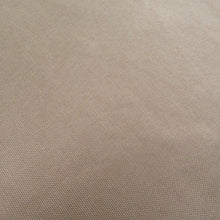 Load image into Gallery viewer, 袋帯 洒落袋帯 正絹 紬系 ダークピンク色ｘ緑色 お太鼓柄 椿紋様 カジュアル 仕立て上がり 着物帯 長さ424cm