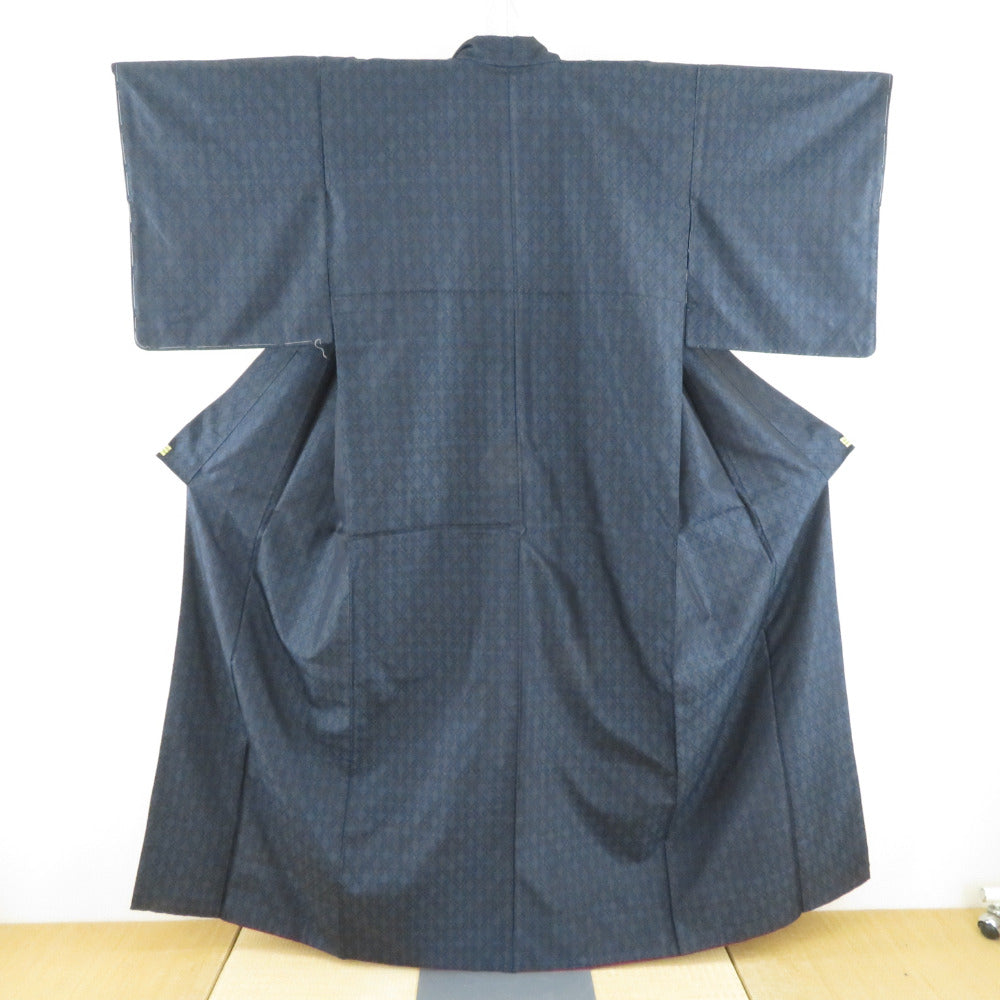 紬 着物 大島紬 アンサンブル 羽織付き 紺色x青色 縦菱型模様 袷 バチ 紬 着物 大島紬 アンサンブル 羽織付き 紺色x青色 縦菱型模様 袷 バチ