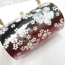 画像をギャラリービューアに読み込む, 和装バッグ 振袖用 エナメル フォーマル ブラック系 桜文様 単品バッグ
