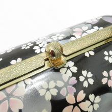 画像をギャラリービューアに読み込む, 和装バッグ 振袖用 エナメル フォーマル ブラック系 桜文様 単品バッグ