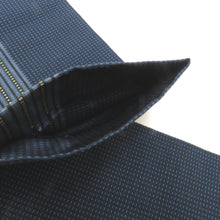 Load image into Gallery viewer, 角帯 正絹 ブルー系 格子 横縞 紳士 男性用 メンズ 男帯 着物 和装 チェック ボーダー 長さ398.6cm