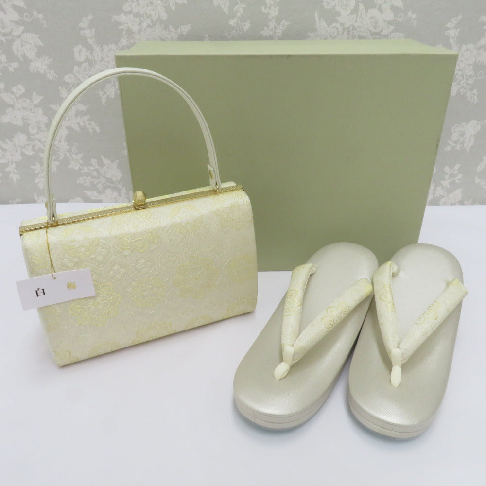 8158☆送料込み❣️ 絞り 着物 4枚 まとめ売り❣️ 振袖 4枚 着物まとめ売り 同梱購入歓迎 リメイク用 着付け練習用