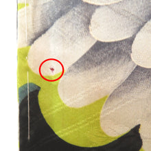 画像をギャラリービューアに読み込む, 小紋 アンティーク着物 正絹 袷 黄緑×グレー 大花柄 バチ衿 昔着物 きものリメイク 和洋ミックスコーデ