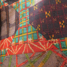 Load image into Gallery viewer, ウール着物 単衣 黒×グレー 多色 バチ衿 肩当て付き カジュアルきもの 普段着物 仕立て上がり ウールきもの 和洋ミックス 身丈154.3cm