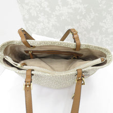 画像をギャラリービューアに読み込む, Michael Kors マイケルコース トートバッグ バニラ 総柄 チャーム付き 30H6GTTT3V 150