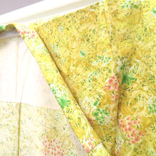 画像をギャラリービューアに読み込む, ウール着物 単衣 イエロー系 草花柄 バチ衿 肩当・居敷当付き カジュアルきもの 普段着物 仕立て上がり ウールきもの 和洋ミックス 身丈149cm