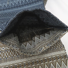 Load image into Gallery viewer, 角帯 正絹 ブルー系×ベージュ系 幾何学縞模様 リバーシブル 紳士 男性用 メンズ 男帯 着物 和装 未仕立て 長さ455cm