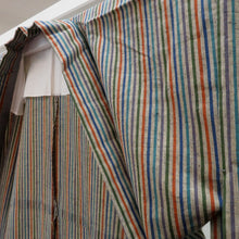 画像をギャラリービューアに読み込む, ウール着物 単衣 グレー×多色 縞 バチ衿 カジュアルきもの 普段着物 仕立て上がり ウールきもの 和洋ミックス 身丈162.3cm