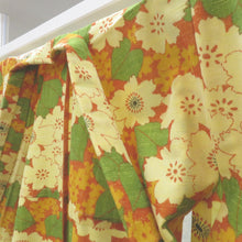 画像をギャラリービューアに読み込む, ウール着物 単衣 オレンジ×クリーム×黄色×緑色 桜柄 バチ衿 カジュアルきもの 普段着物 仕立て上がり ウールきもの 和洋ミックス 身丈159cm