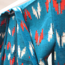 画像をギャラリービューアに読み込む, ウール着物 単衣 女性用ウールアンサンブル2点セット 羽織＆着物 ブルー系 絣調 矢羽根柄 しつけ糸付き バチ衿 カジュアル 普段使い