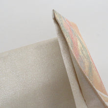 Load image into Gallery viewer, 袋帯 貴藤つづれ つづれ織り 金色ｘベージュ色 金糸 山脈紋様 ゴールド系 六通柄 フォーマル向け 仕立て上がり 着物帯 長さ440cm