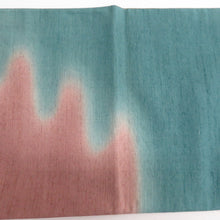 画像をギャラリービューアに読み込む, 紬 着物 洒落袋帯とセット 漢方染め 菅原結 落款入り 作家物 紫色 ぼかし 斜め縞模様 広衿 正絹 仕立て上がり着物 身丈162cm