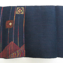 画像をギャラリービューアに読み込む, 名古屋帯 八寸帯 松葉仕立て 正絹 紺色ｘエンジ色ｘ金色ｘ多色 カラフル 金糸 エスニック模様 六通柄 カジュアル 仕立て上がり 着物帯 長さ344cm