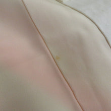 画像をギャラリービューアに読み込む, 襦袢 長襦袢 薄ピンク色ｘ白色 ぼかし 斜め縞模様 正絹 半衿付き 刺繍半衿 花に笛模様 広衿 仕立て上がり 女性着物用 身丈139cm