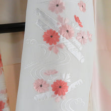 画像をギャラリービューアに読み込む, 襦袢 長襦袢 薄ピンク色ｘ白色 ぼかし 斜め縞模様 正絹 半衿付き 刺繍半衿 花に笛模様 広衿 仕立て上がり 女性着物用 身丈139cm