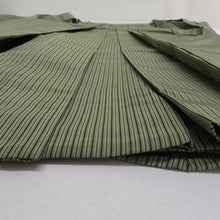 Load image into Gallery viewer, 袴 男性用 米沢織 余り布付き 行燈袴 絹 紐下約89.2cm 緑色ｘ黒色ｘ灰色 男物はかま 仕立て上がり