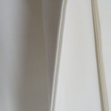 画像をギャラリービューアに読み込む, 名古屋帯 塩瀬 染帯 白色ｘ多色 白連獅子紋様 正絹 お太鼓柄 カジュアル 仕立て上がり 着物帯