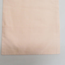 画像をギャラリービューアに読み込む, 名古屋帯 ベージュピンク色ｘ白色 小花紋様 刺繍入り お太鼓柄 織文様 正絹 カジュアル 仕立て上がり 着物帯 長さ343cm