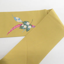 画像をギャラリービューアに読み込む, 名古屋帯 辛子色ｘ白色ｘ多色 お太鼓柄 流水に葉や花紋様 正絹 カジュアル 仕立て上がり 着物帯 長さ366cm