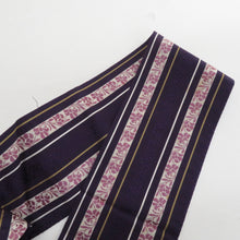 画像をギャラリービューアに読み込む, 名古屋帯 八寸帯 献上柄に花模様 全通柄 紫色ｘ白色ｘ黄色 正絹 カジュアル 仕立て上がり 着物帯 長さ340cm
