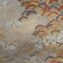 画像をギャラリービューアに読み込む, 袋帯 正絹 松に飛び鶴文様 灰色ｘ金色ｘ多色 金糸 六通柄 仕立て上がり 着物帯 長さ440cm