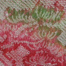 画像をギャラリービューアに読み込む, 羽織 正絹 絞り 赤色ｘ緑色 ぼかし カラフル 花柄 着物コート 着物用 ちりよけ 防寒 上着 リメイク シルク 身丈75.5cm