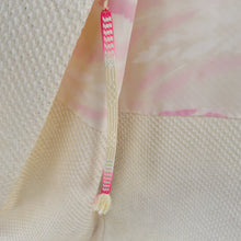 画像をギャラリービューアに読み込む, 羽織 正絹 絞り クリーム色ｘエンジ色 花柄 着物コート 着物用 ちりよけ 防寒 上着 リメイク シルク 身丈76.5cm