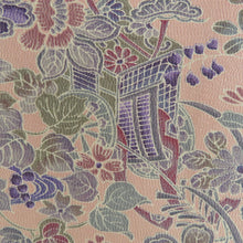 画像をギャラリービューアに読み込む, 羽織 表地正絹 裏地ポリエステル ベージュ色ｘ紫色 草木染め 御所車に花々模様 着物コート 着物用 ちりよけ 防寒 上着 リメイク シルク 身丈76cm