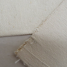 Load image into Gallery viewer, 名古屋帯 八寸帯 オフホワイトｘ茶色ｘ辛子色ｘ緑色 植物文様 六通柄 正絹 カジュアル 仕立て上がり 着物帯 長さ333cm