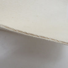 Load image into Gallery viewer, 名古屋帯 八寸帯 オフホワイトｘ茶色ｘ辛子色ｘ緑色 植物文様 六通柄 正絹 カジュアル 仕立て上がり 着物帯 長さ333cm