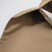 Load image into Gallery viewer, 名古屋帯 正絹 花鳥紋様 六通柄 モカ茶色ｘ緑色ｘ多色 金糸 カジュアル 仕立て上がり 着物帯 長さ346cm