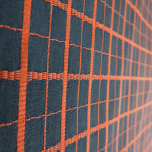 画像をギャラリービューアに読み込む, 紬 着物 アンサンブル 羽織付 格子模様 袷 広衿 紺色ｘ赤色 正絹 カジュアル 仕立て上がり 身丈160.5cm