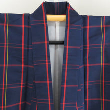 Load image into Gallery viewer, 紬 着物 アンサンブル 羽織付 格子模様 袷 バチ衿 紺色ｘ赤色ｘ黄色 正絹 カジュアル 仕立て上がり 身丈158cm