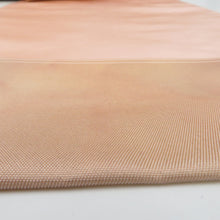 Load image into Gallery viewer, 名古屋帯 正絹 ピンク地 ピンク色ｘ薄紫色ｘ白色 四角に鶴と波紋様 金糸 お太鼓柄 仕立て上がり 着物帯 長さ353cm