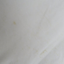 Load image into Gallery viewer, 名古屋帯 正絹 ベージュ色ｘ灰色ｘ金色 グレー系 六通柄 瓦調 焼き箔 仕立て上がり 着物帯 長さ350cm