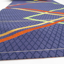 画像をギャラリービューアに読み込む, 名古屋帯 正絹 八寸帯 紺色ｘオレンジ色ｘ黄緑色 ジグザグ模様 献上柄 名古屋仕立て 全通柄 仕立て上がり 着物帯