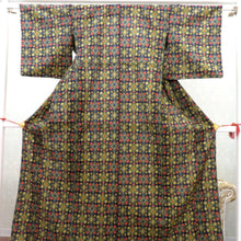 画像をギャラリービューアに読み込む, ウール着物 単衣 紺×多色 花モチーフ柄 バチ衿 カジュアルきもの 普段着物 仕立て上がり ウールきもの 和洋ミックス
