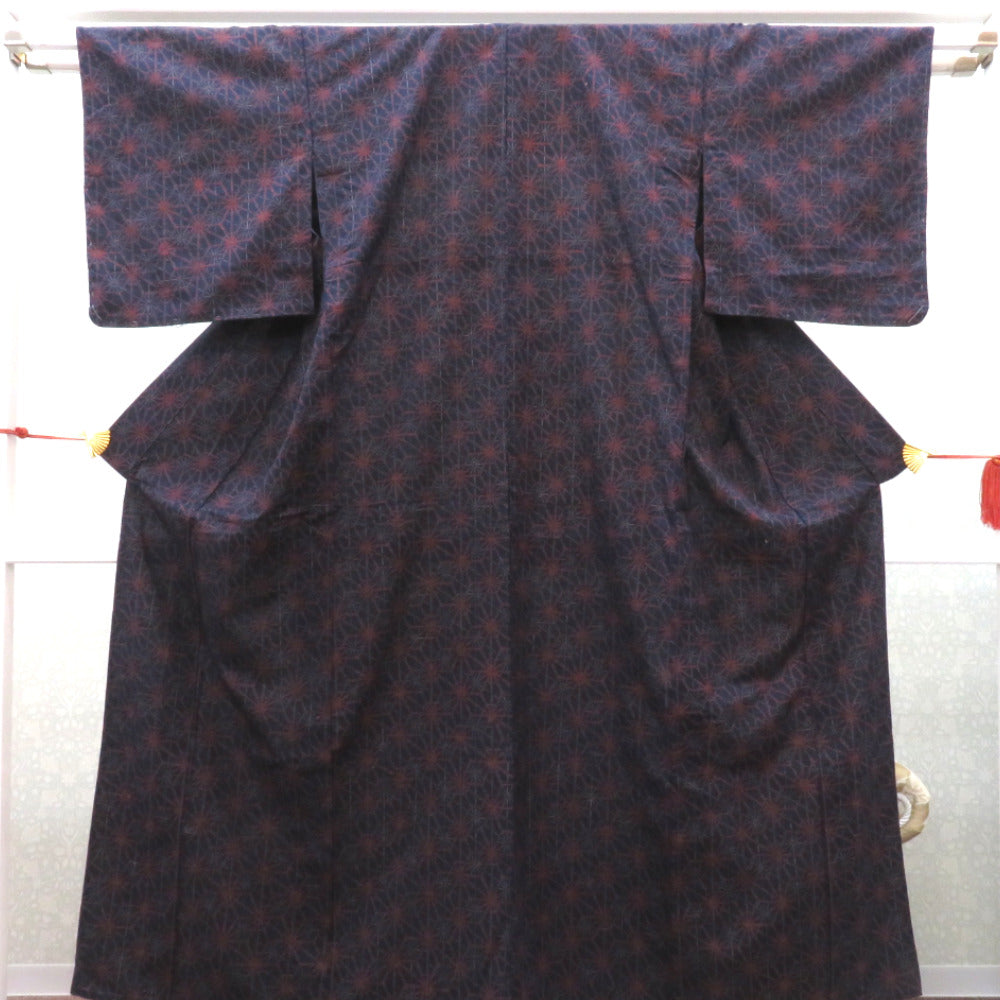 紬 着物 単衣 紺×赤白 麻の葉文様 バチ衿 正絹 カジュアル 仕立て