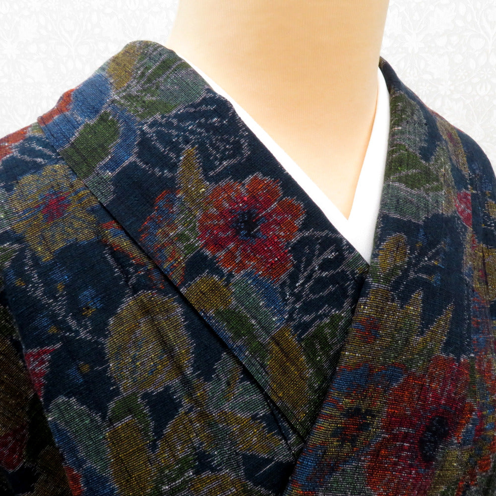 紬 着物 袷 紺×多色 植物柄 広衿 正絹 カジュアル 仕立て上がり着物