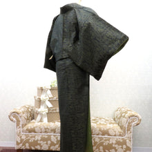 画像をギャラリービューアに読み込む, 紬 着物 袷 緑黒ミックス×黄緑茶 エ霞 花 菱柄 バチ衿 正絹 カジュアル 仕立て上がり着物 紬きもの 和洋ミックス 身丈151.6cm