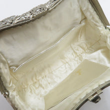 画像をギャラリービューアに読み込む, 和装バッグ ビーズバッグ シルバー系・ホワイト 花 ハンドバッグ パーティーバッグ レトロ 着物バッグ 洋装 和小物