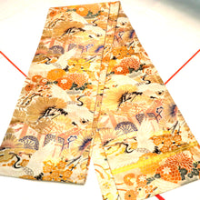 画像をギャラリービューアに読み込む, 丸帯 アンティーク帯 昔丸帯 絹 薄ベージュ×多色 御所車 鶴 松 花文様 全通柄 昔帯 レトロモダン 明治・大正ロマン 長さ385.5cm