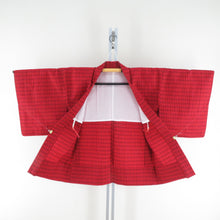 画像をギャラリービューアに読み込む, ウール着物 アンサンブル 着物と羽織2点セット 単衣 赤色x黒色 格子模様 バチ衿 カジュアルきもの 普段着物 仕立て上がり 身丈154cm