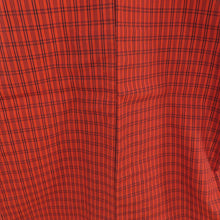 画像をギャラリービューアに読み込む, ウール着物 アンサンブル 着物と羽織2点セット 単衣 赤色x黒色 格子模様 バチ衿 カジュアルきもの 普段着物 仕立て上がり 身丈154cm