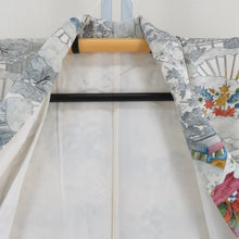 Load image into Gallery viewer, 小紋 袷 灰色ｘ白色ｘ多色 雲取りに風景模様 正絹 広衿 仕立て上がり着物 身丈152cm