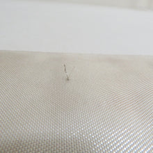 Load image into Gallery viewer, 袋帯 源氏車に四方花紋様 銀色ｘ紫色 シルバー系 六通柄 フォーマル向け 仕立て上がり 着物帯 長さ440cm