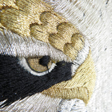 Load image into Gallery viewer, 子供着物 男の子用 子供きもの 一つ身 襦袢セット 鷲に松文 黒色ｘ緑色 金糸 刺繍入り 正絹 5歳 フォーマル 子供着物 男児 七五三 祝着 身丈49.5cm