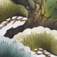 Load image into Gallery viewer, 子供着物 男の子用 子供きもの 一つ身 襦袢セット 鷲に松文 黒色ｘ緑色 金糸 刺繍入り 正絹 5歳 フォーマル 子供着物 男児 七五三 祝着 身丈49.5cm